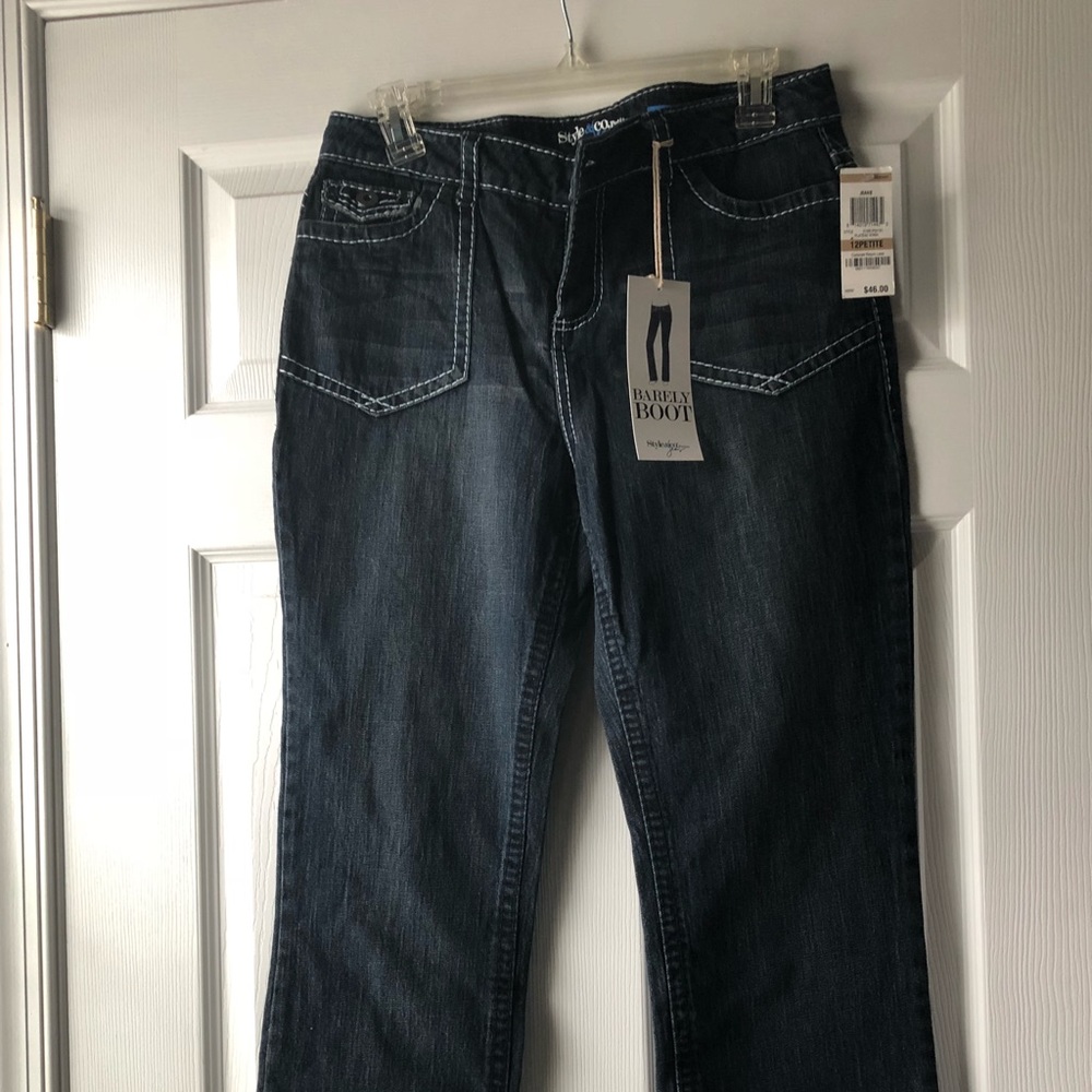 Boot Leg Jeans - Picture 2 of 3